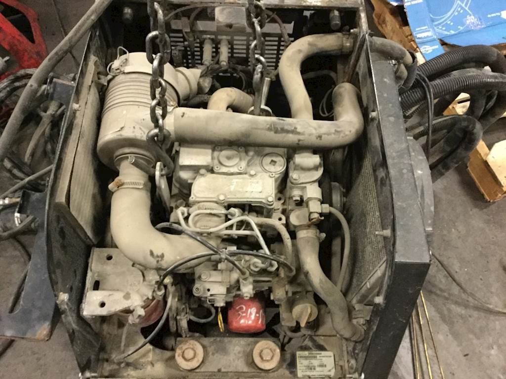 2015 Thermo King TRIPAC Auxiliary Power Unit (APU) for a Kenworth T680