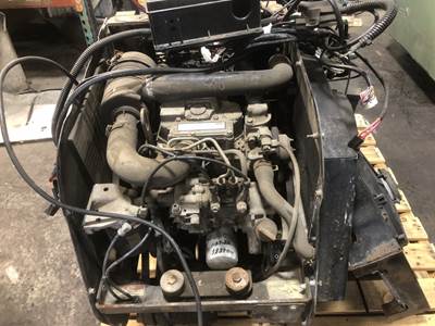 Thermo King TRIPAC Auxiliary Power Unit (APU) for a Freightliner Cascadia