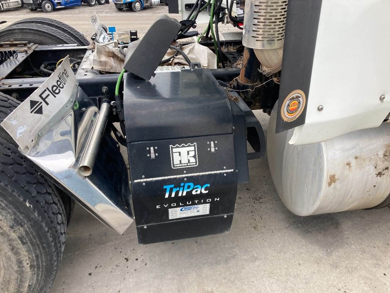 2016 Thermo King TRIPAC Auxiliary Power Unit (APU) for a International