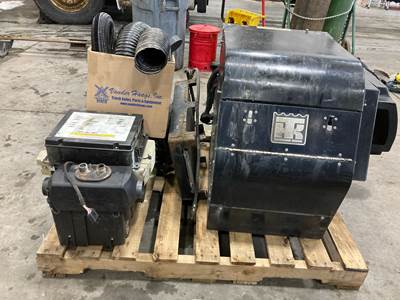 Thermo King TRIPAC Auxiliary Power Unit (APU) for a Peterbilt 579