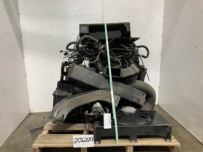 Thermo King TRIPAC Auxiliary Power Unit (APU) for a Kenworth T680