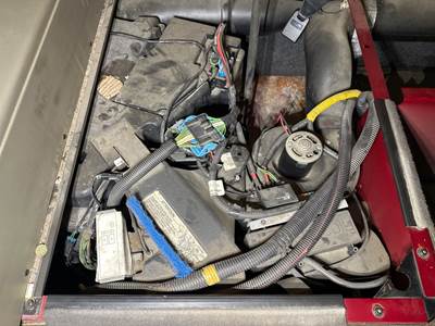 ALL Auxiliary Power Unit (APU) for a International Prostar