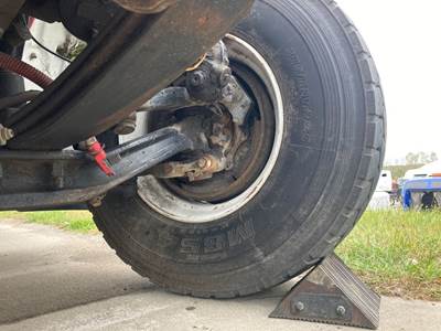 Axle Alliance AF-12.0-3 Front Axle Assembly for a Freightliner M2 106