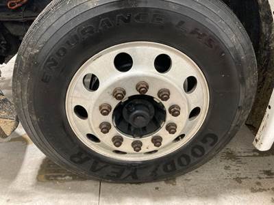 Axle Alliance AF-12.0-3 Front Axle Assembly for a Freightliner Cascadia