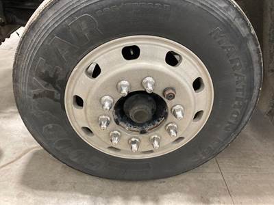 Axle Alliance AF-12.0-3 Front Axle Assembly for a Freightliner Columbia 112