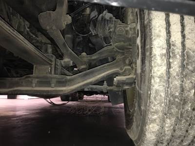 Axle Alliance AF-12.0-3 Front Axle Assembly for a Freightliner Cascadia