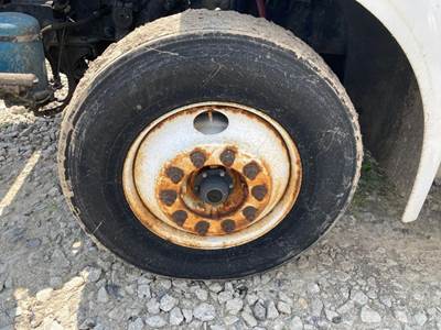 Axle Alliance AF-12.0-3 Front Axle Assembly for a Freightliner M2 112