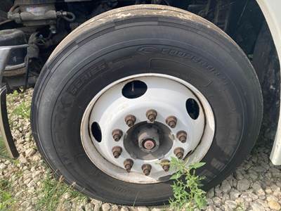 Axle Alliance AF-12.0-3 Front Axle Assembly for a Freightliner Cascadia