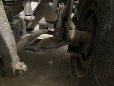 Axle Alliance AF-12.5-3 Front Axle Assembly for a Freightliner Cascadia