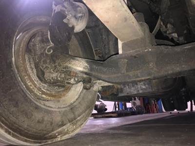 Axle Alliance AF-12.5-3 Front Axle Assembly for a Freightliner Cascadia