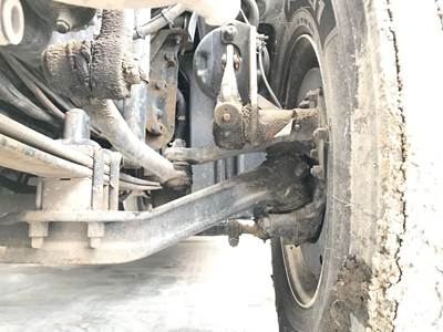 Axle Alliance AF-13.3-3 Front Axle Assembly for a Freightliner Cascadia