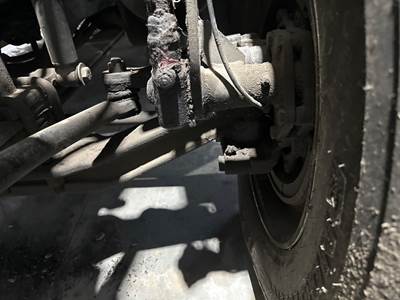 Axle Alliance AF-13.3-3 Front Axle Assembly for a Freightliner Cascadia