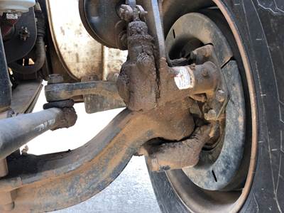 Axle Alliance AF-16.0-5 Front Axle Assembly for a Freightliner M2 106