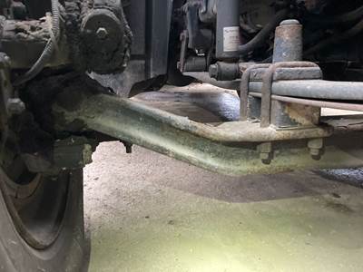 Axle Alliance AF-8.0-3 Front Axle Assembly for a Freightliner C120 Century