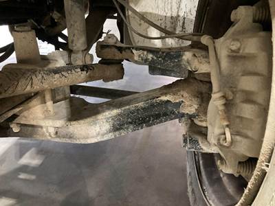 Axle Alliance AF10.0-3 Front Axle Assembly for a Freightliner M2 106