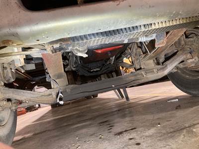 Axle Alliance AF10.0-3 Front Axle Assembly for a Freightliner M2 106