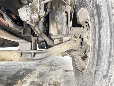 Axle Alliance AF10.0-3 Front Axle Assembly for a Freightliner M2 106