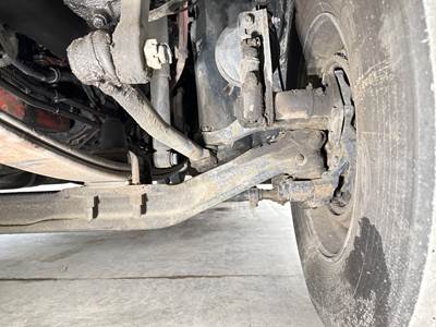 Axle Alliance AF10.0-3 Front Axle Assembly for a Freightliner M2 106