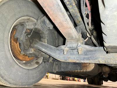 Detroit AF-12.0-3 Front Axle Assembly for a Freightliner Cascadia