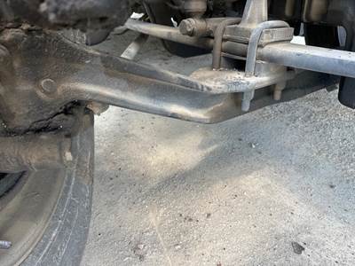 Detroit AF-12.0-3 Front Axle Assembly for a Freightliner Cascadia