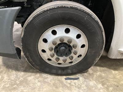 Detroit AF-12.5-3 Front Axle Assembly for a Freightliner Cascadia