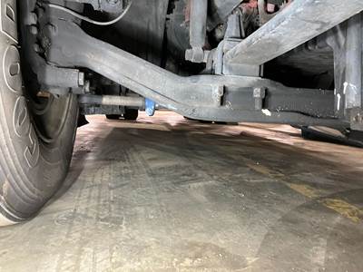 Detroit AF-12.5-3 Front Axle Assembly for a Freightliner Cascadia