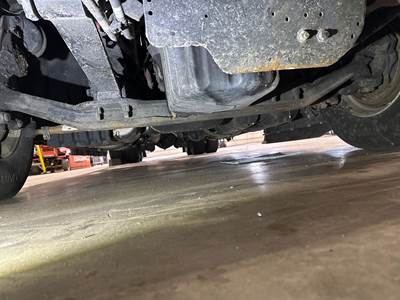 Detroit AF-12.5-3 Front Axle Assembly for a Freightliner Cascadia