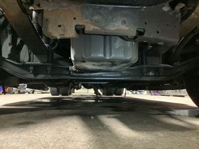 Detroit AF-13.3-3 Front Axle Assembly for a Freightliner Cascadia