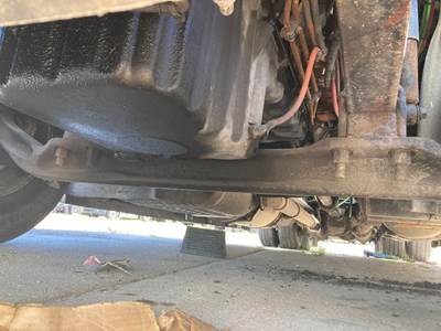 Detroit AF-13.3-3 Front Axle Assembly for a Western Star 5700