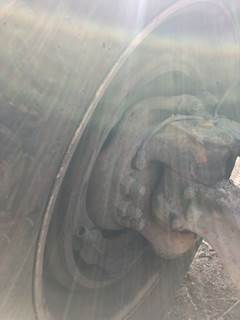 Eaton E-1200I Front Axle Assembly for a Peterbilt 386