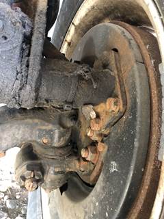 Eaton E-1200I Front Axle Assembly for a Volvo VNL