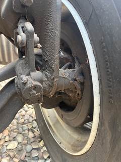 Eaton E-1200I Front Axle Assembly for a Kenworth T660