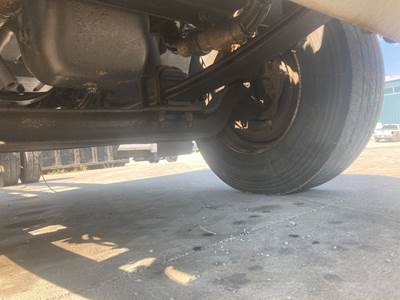 Eaton E-1200I Front Axle Assembly for a Kenworth T300