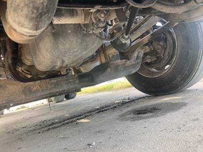 Eaton E-1200I Front Axle Assembly for a International Prostar