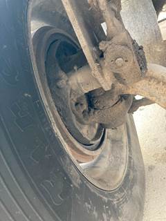 Eaton E-1200I Front Axle Assembly for a Kenworth T2000