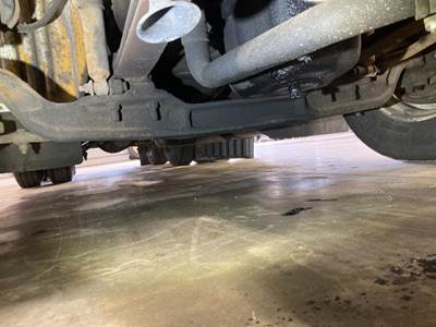 Eaton E-1200I Front Axle Assembly for a International 8600