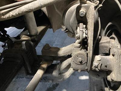 Eaton E-1200I Front Axle Assembly for a International 9200