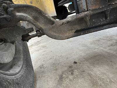 Eaton E-1200I Front Axle Assembly for a International 9200