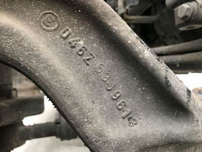 Eaton E-1202I Front Axle Assembly for a Peterbilt 579