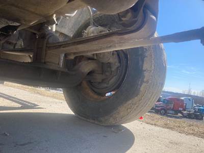 Eaton E-1202I Front Axle Assembly for a Mack CX