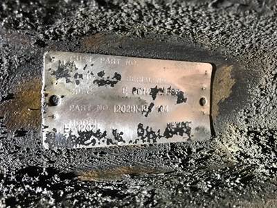 Eaton E-1202I Front Axle Assembly for a Kenworth T2000