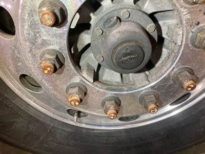 Eaton E-1202I Front Axle Assembly for a Kenworth T680