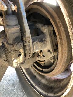 Eaton E-1202I Front Axle Assembly for a International 8600