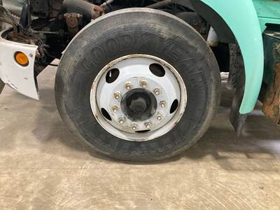 Eaton E-1202I Front Axle Assembly for a Kenworth T300