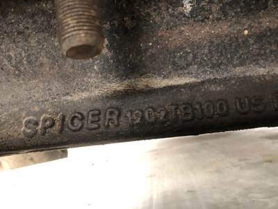 Eaton E-1202I Front Axle Assembly for a Freightliner Classic XL