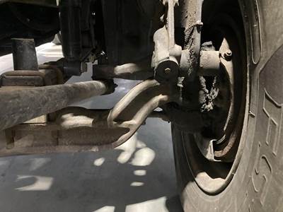 Eaton E-1202I Front Axle Assembly for a Freightliner Columbia 120