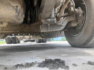 Eaton E-1202I Front Axle Assembly for a International 8600