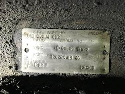 Eaton E-1202I Front Axle Assembly for a Freightliner Columbia 120