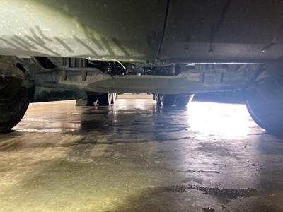 Eaton E-1202I Front Axle Assembly for a Kenworth T680