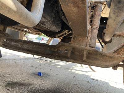 Eaton E-1202I Front Axle Assembly for a Mack CX